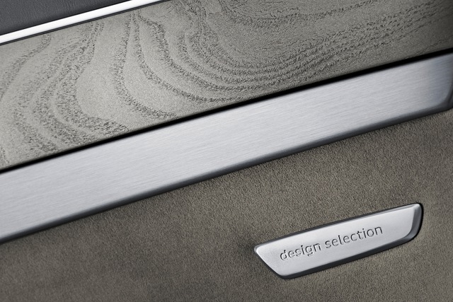 Audi A8 photo 43