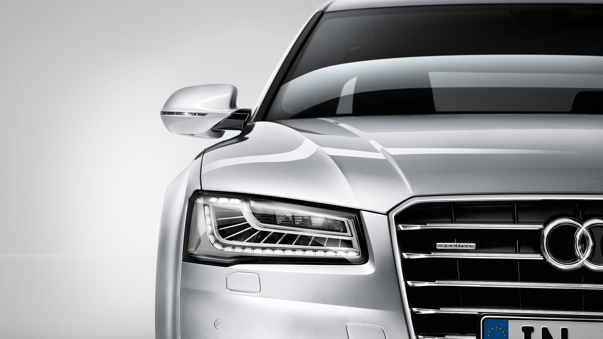Audi A8 photo 3