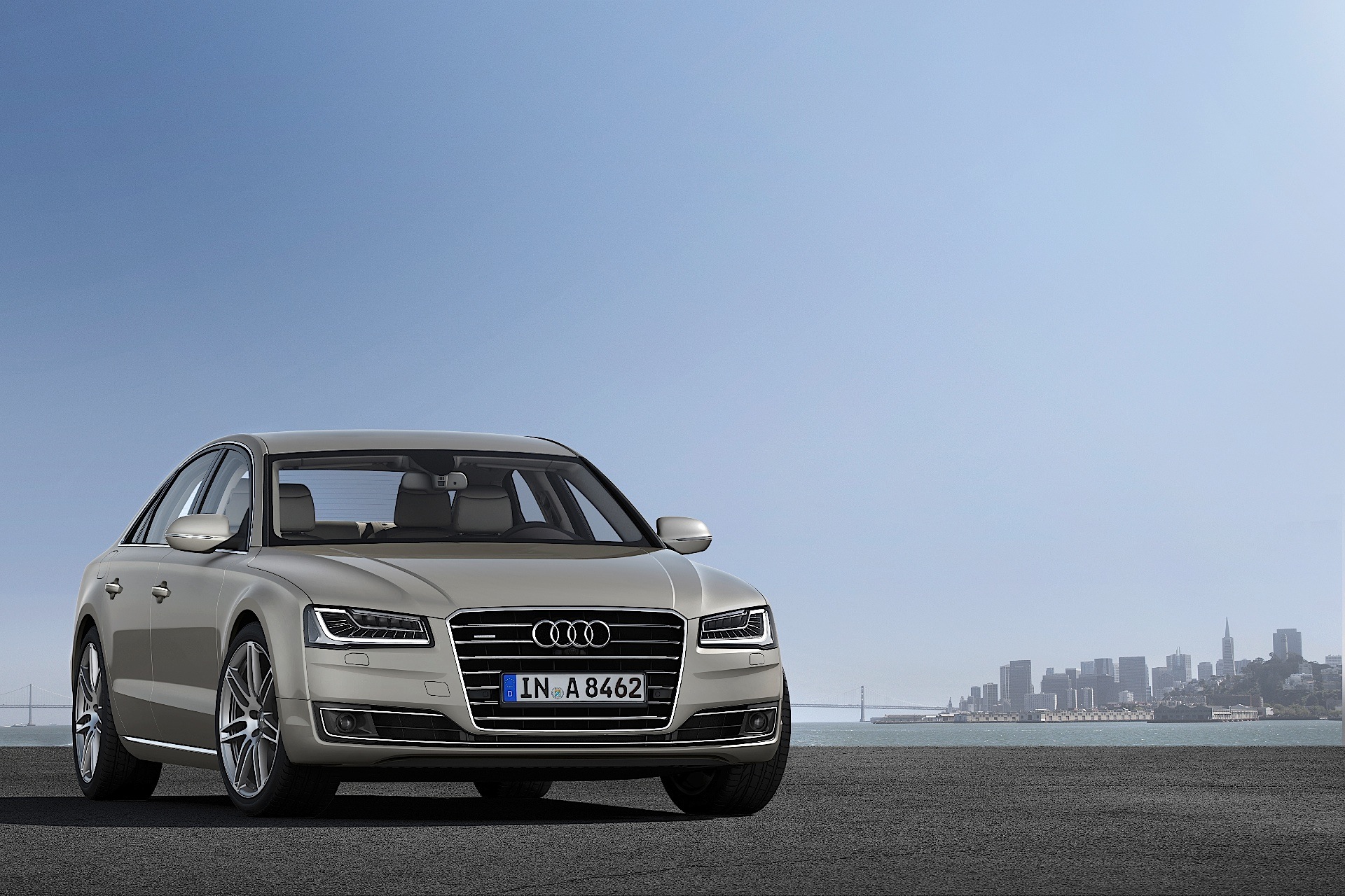 Audi A8 photo 14