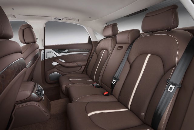 Audi A8 photo 52