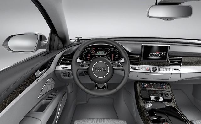 Audi A8 photo 35