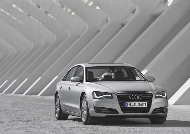 AUDI A8
