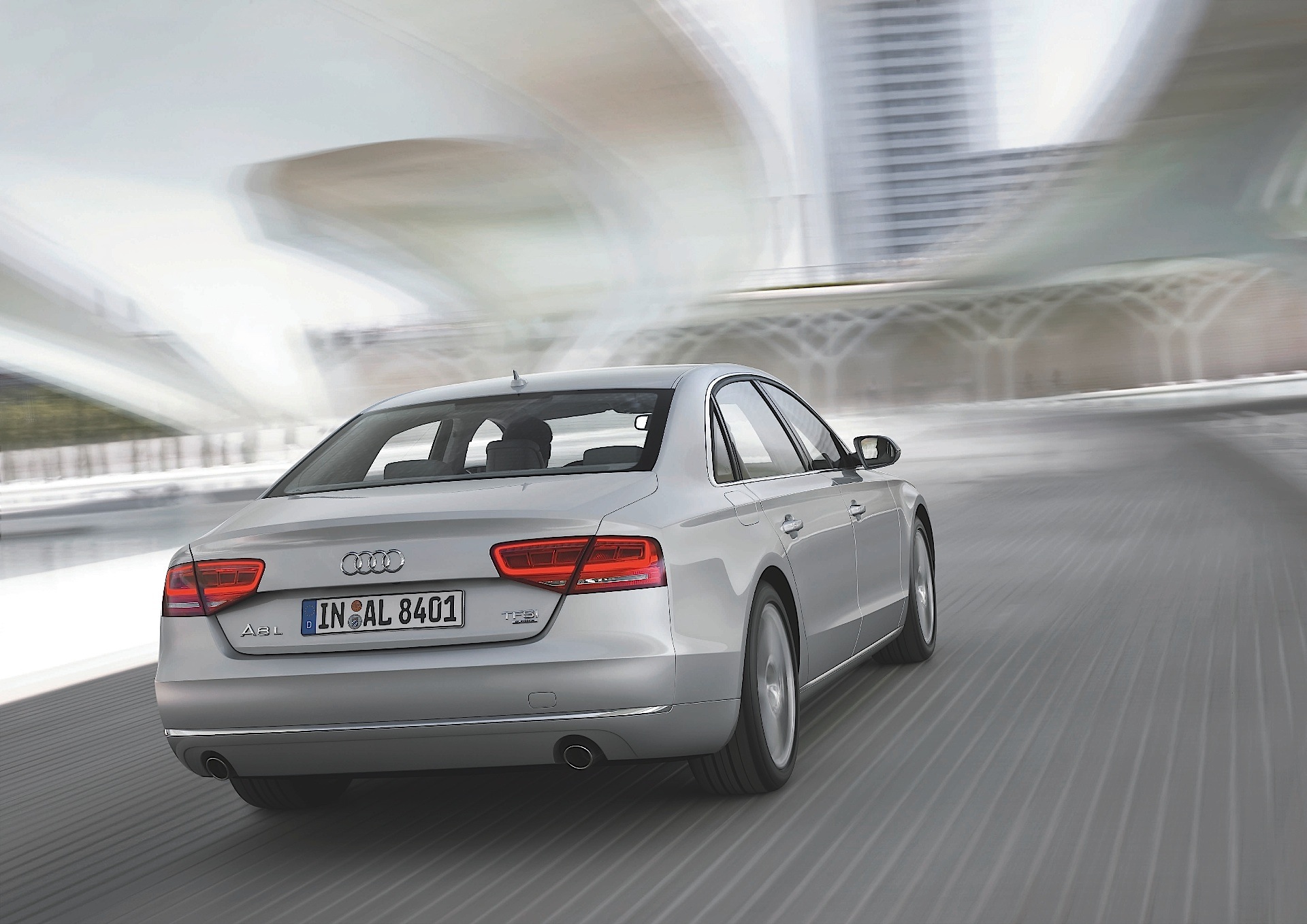 Audi A8 photo 19