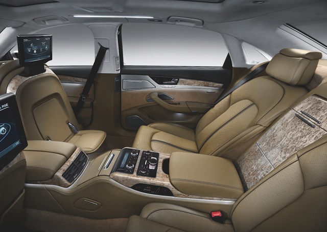 Audi A8 photo 80