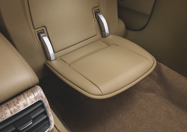 Audi A8 photo 87