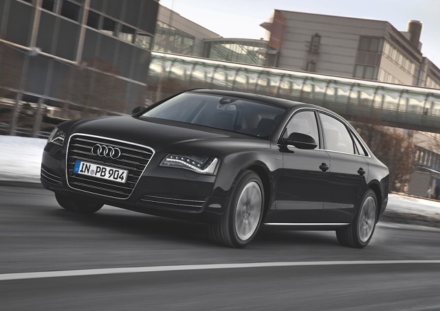 Audi A8 photo 48