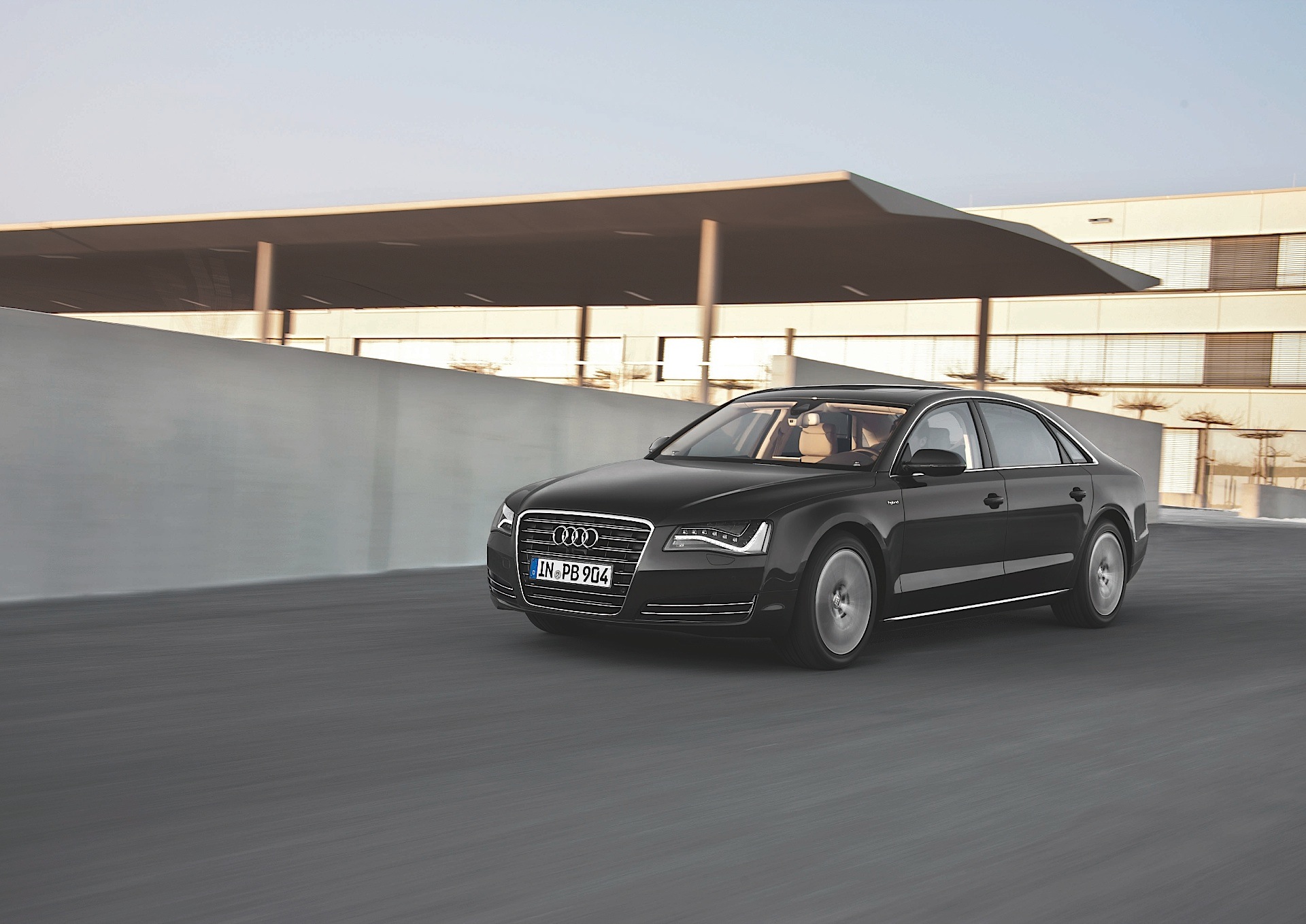 Audi A8 photo 53