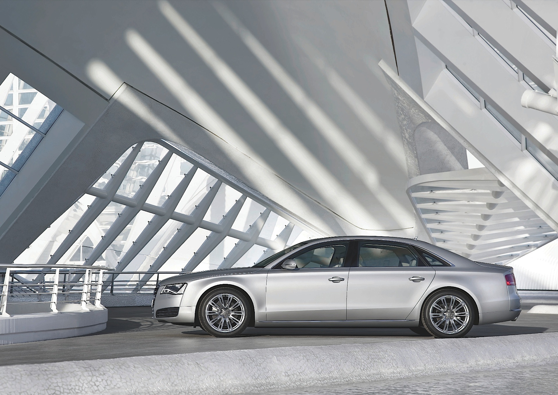 Audi A8 photo 9