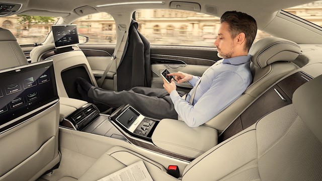 Audi A8 photo 53