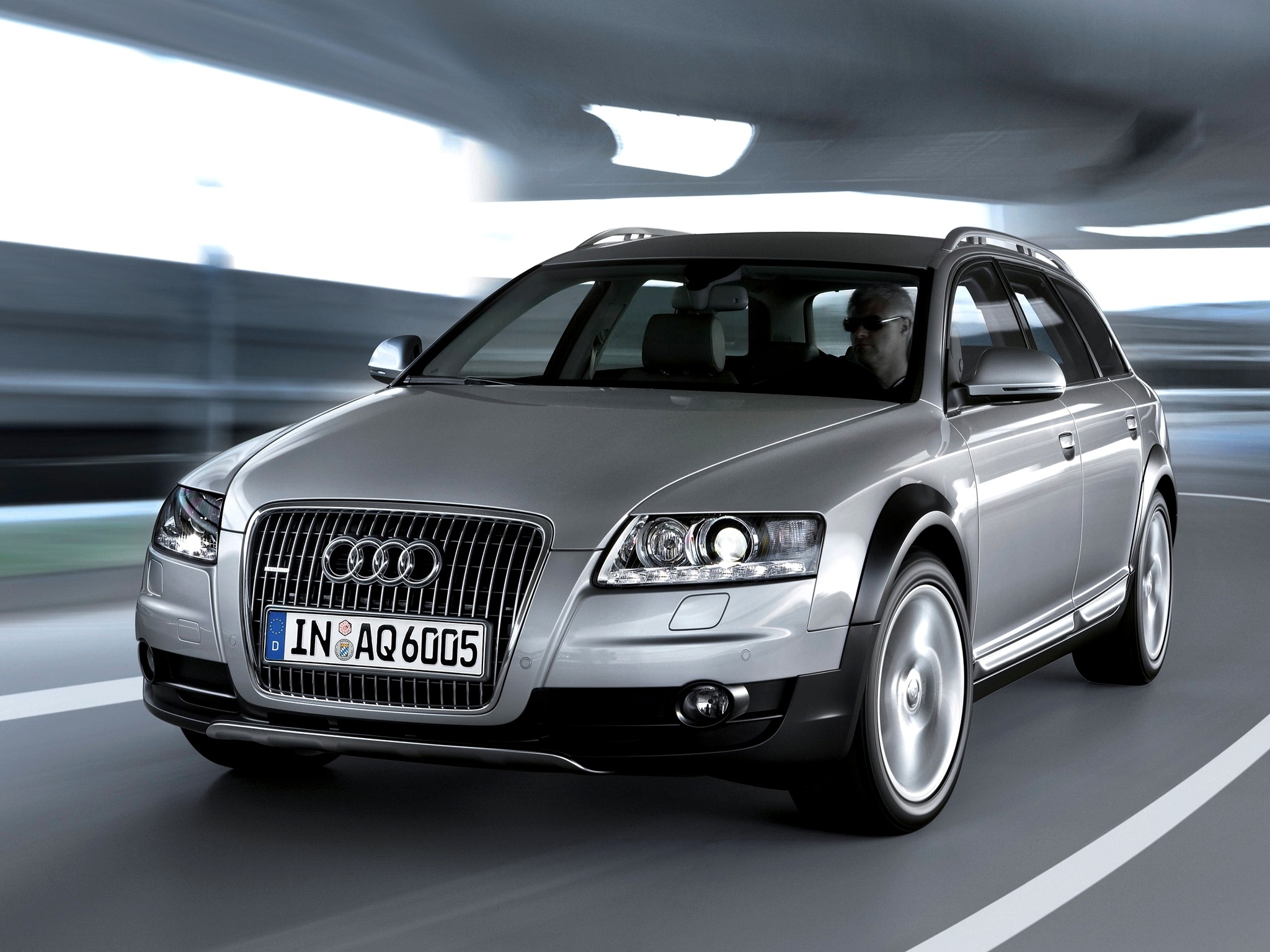 Audi Allroad photo 11