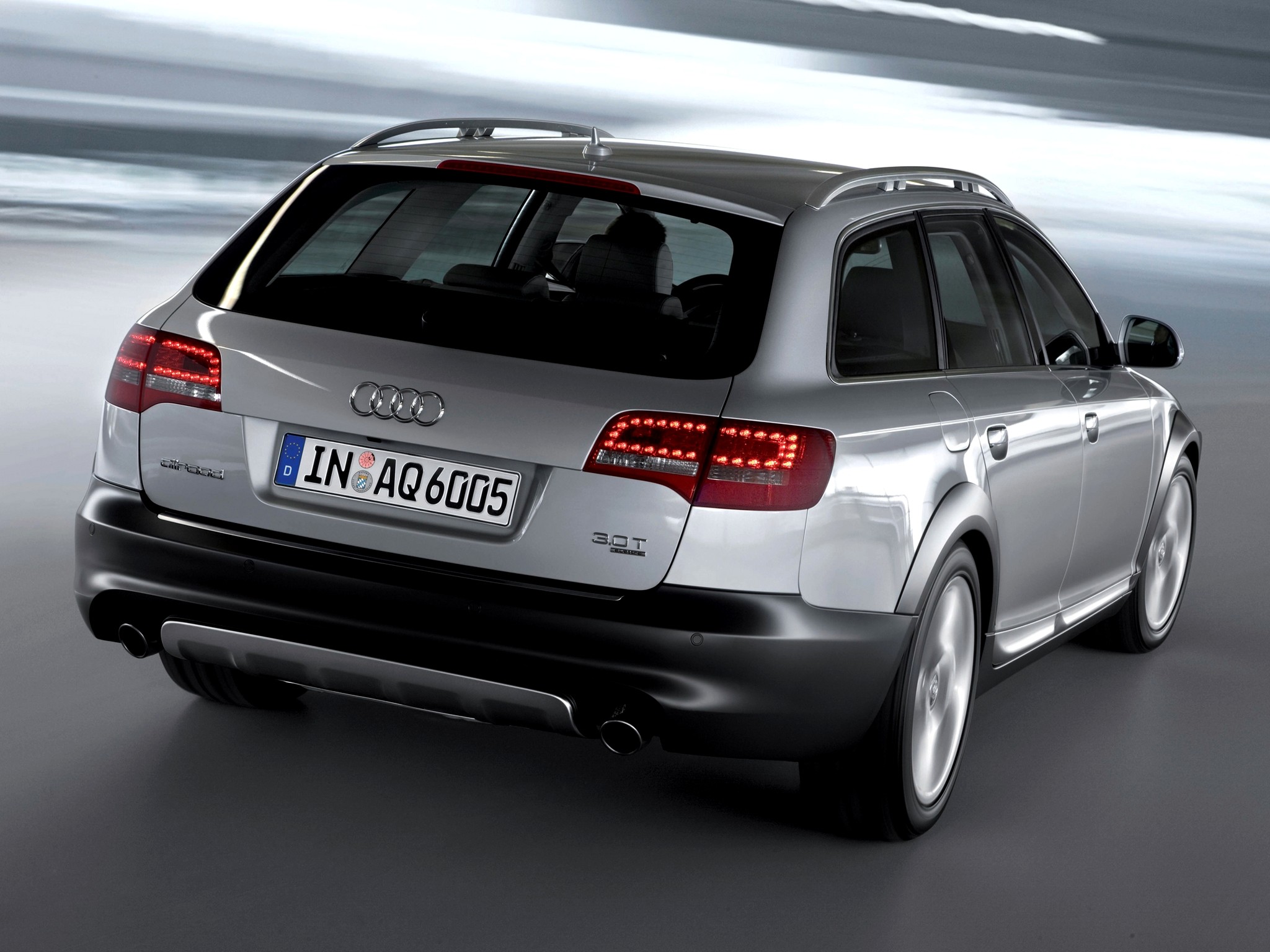 Audi Allroad photo 12