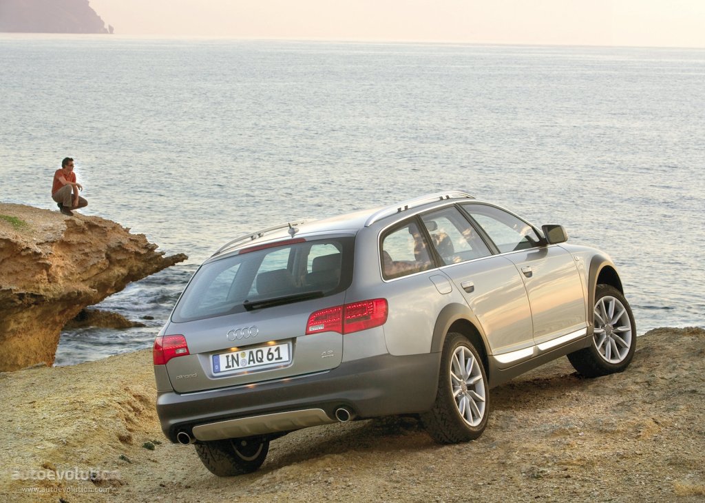 Audi Allroad photo 5