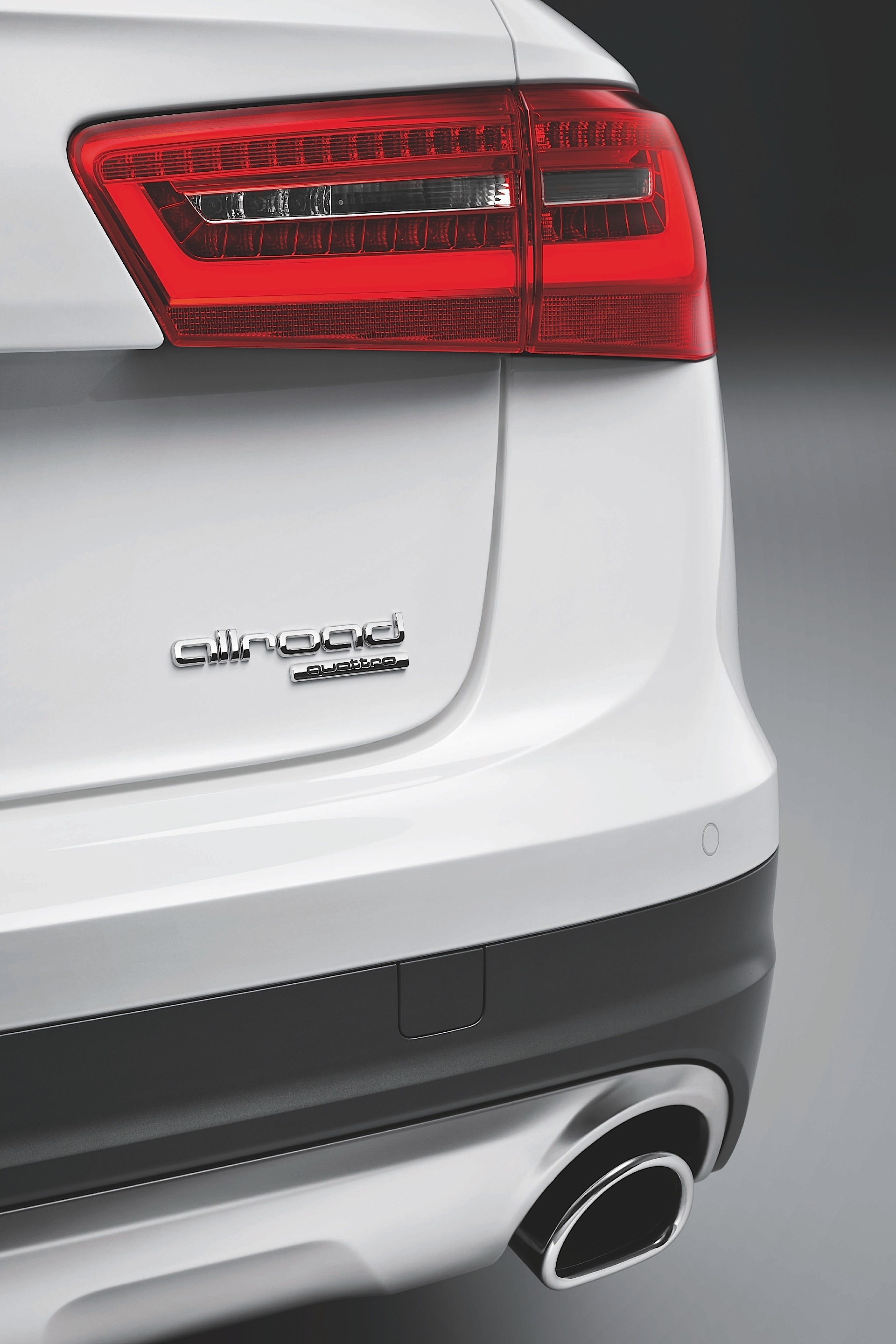 Audi Allroad photo 11