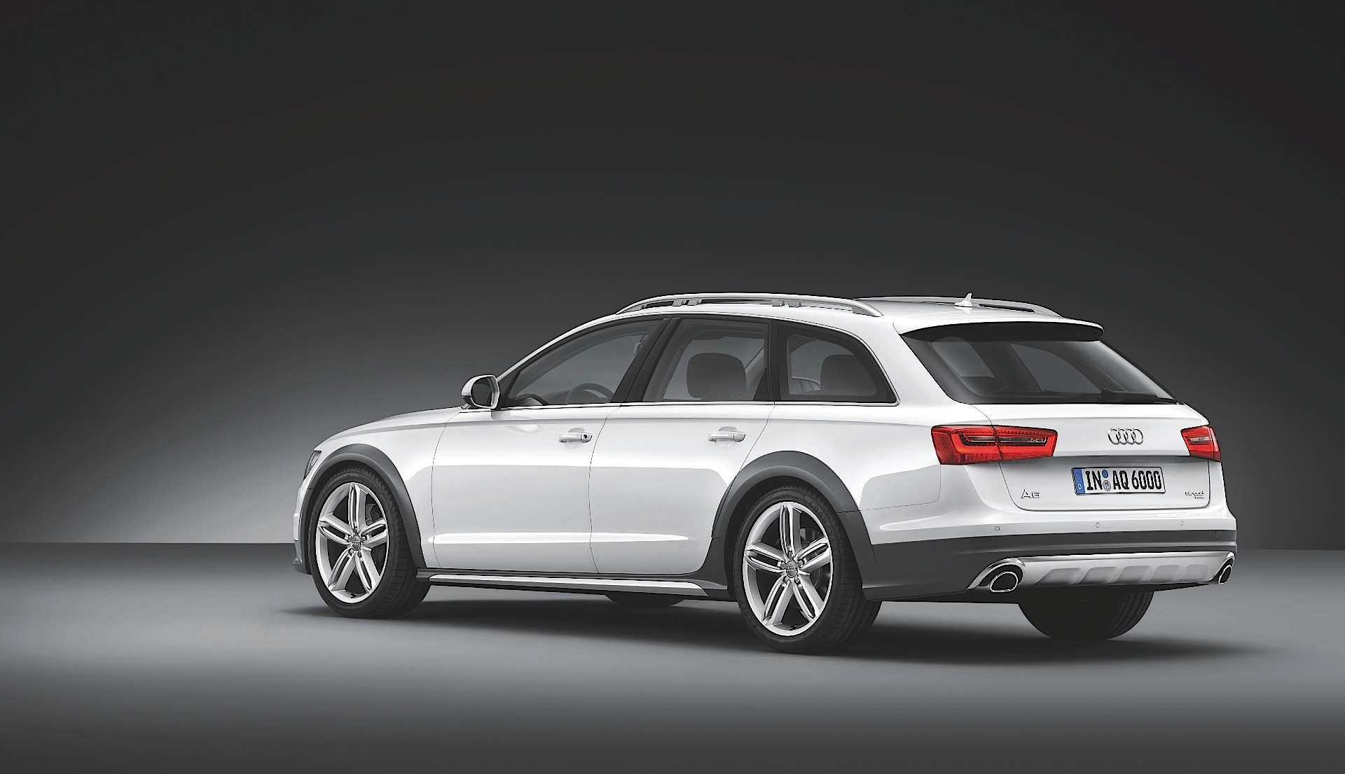 Audi Allroad photo 2