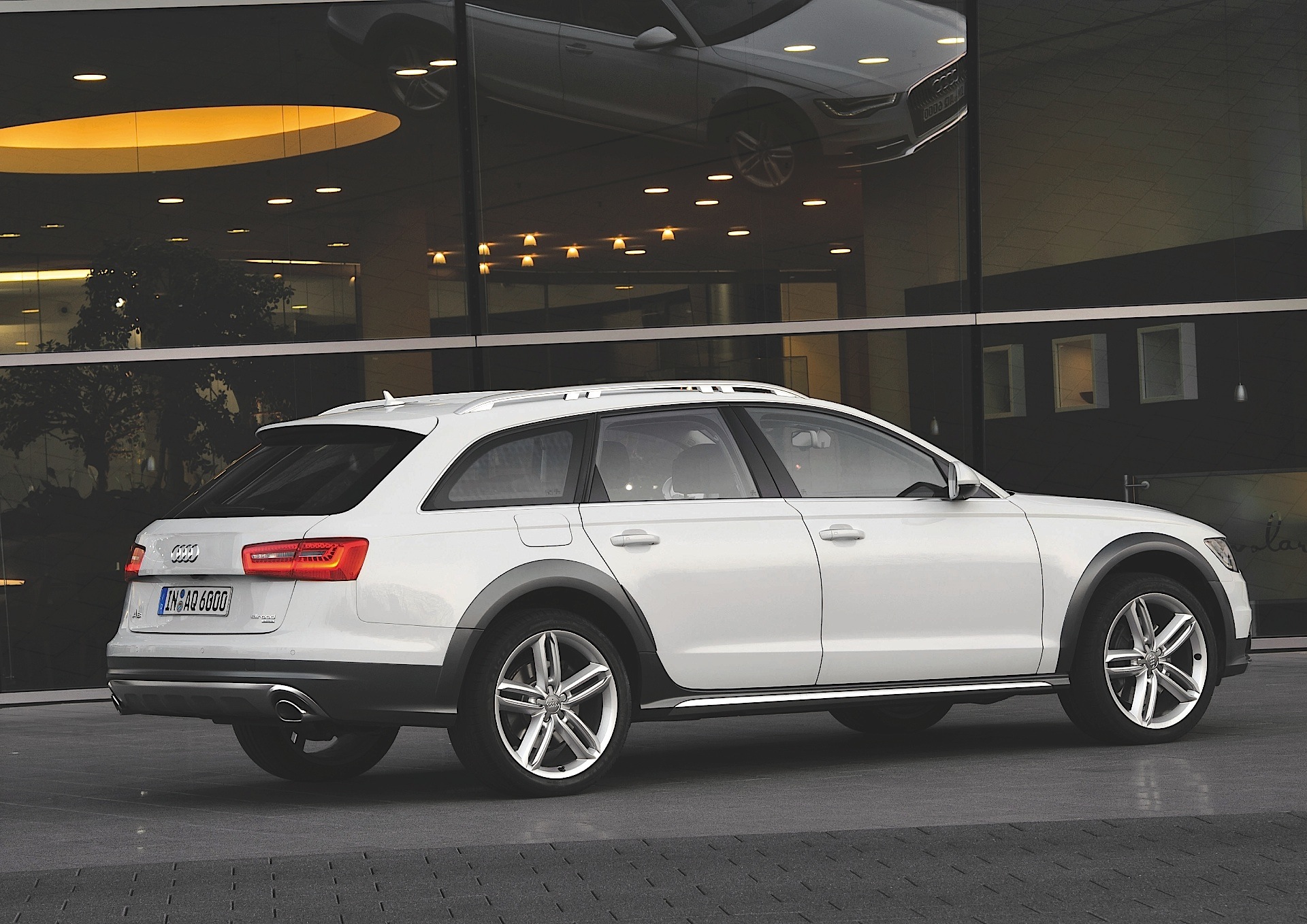 Audi Allroad photo 33