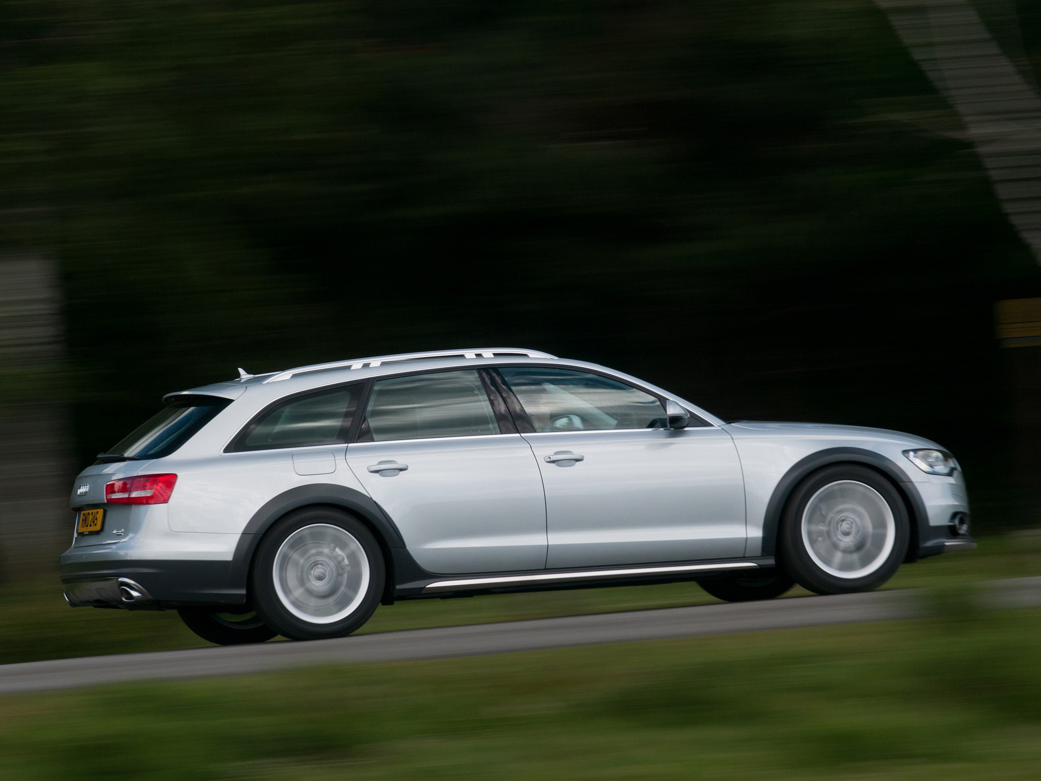 Audi Allroad photo 60