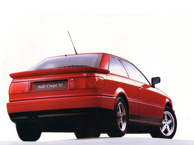 Audi Coupe S2 foto 11