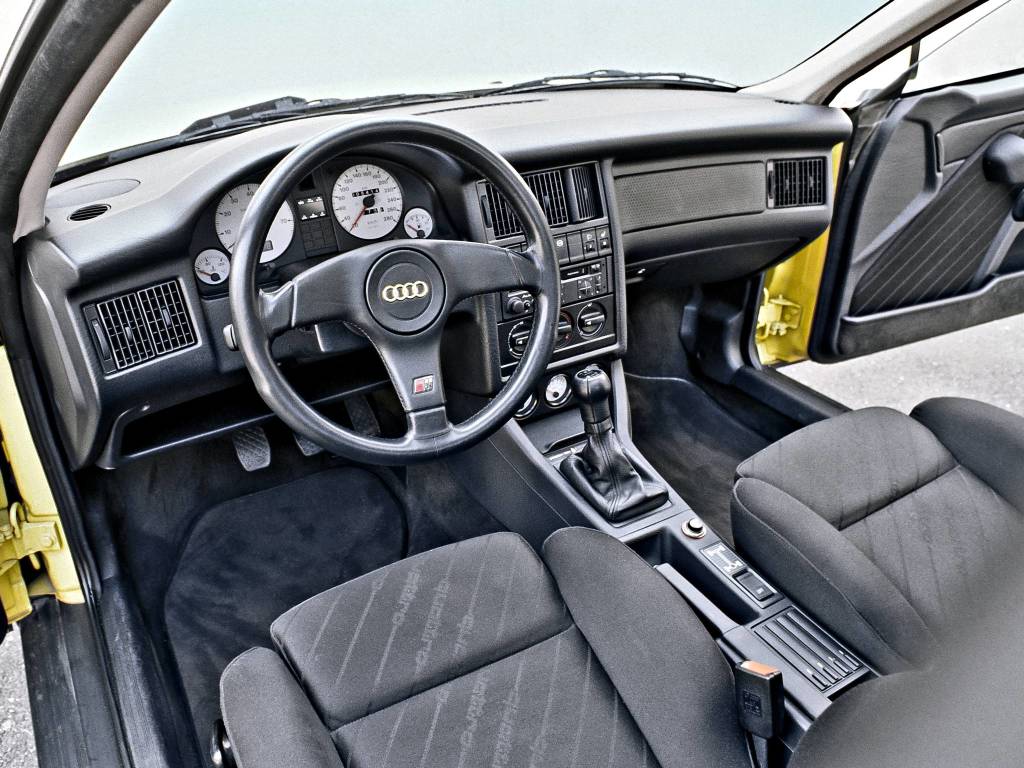 Audi Coupe S2 photo 15