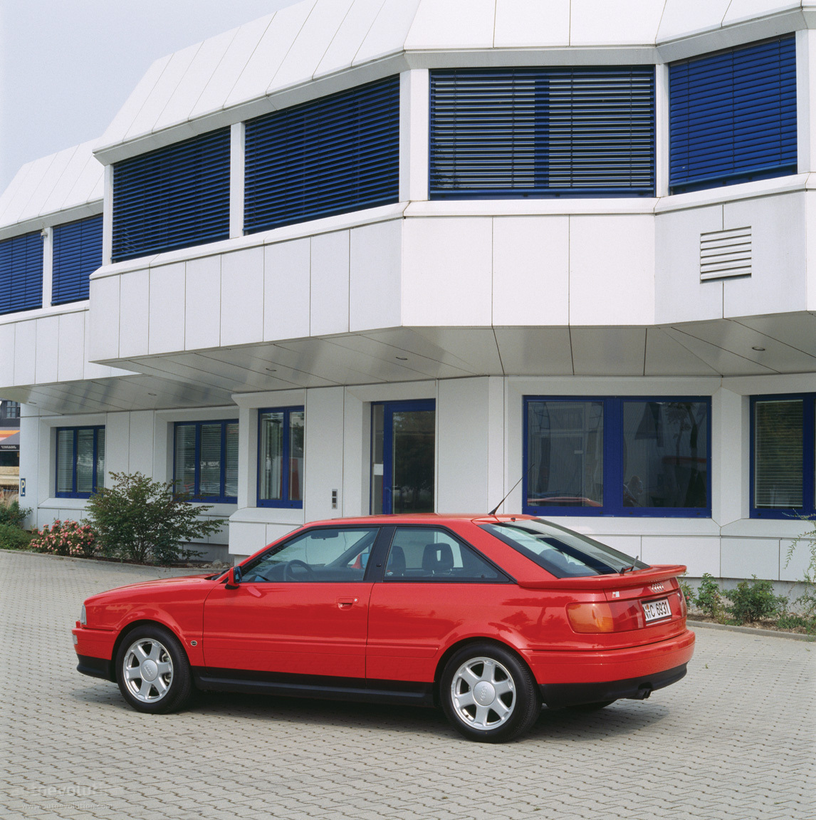 Audi Coupe S2 photo 3