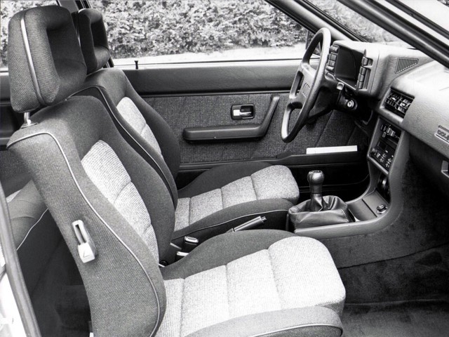 Audi Coupe photo 36