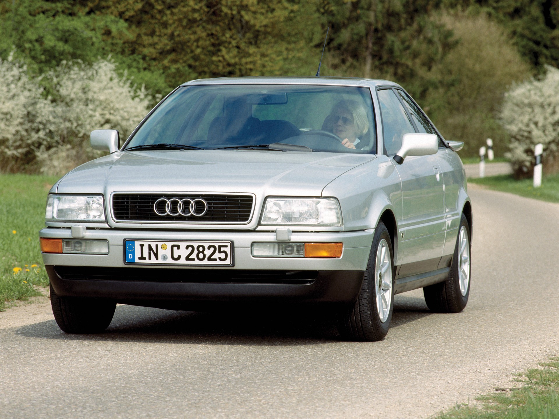 Audi Coupe photo 15