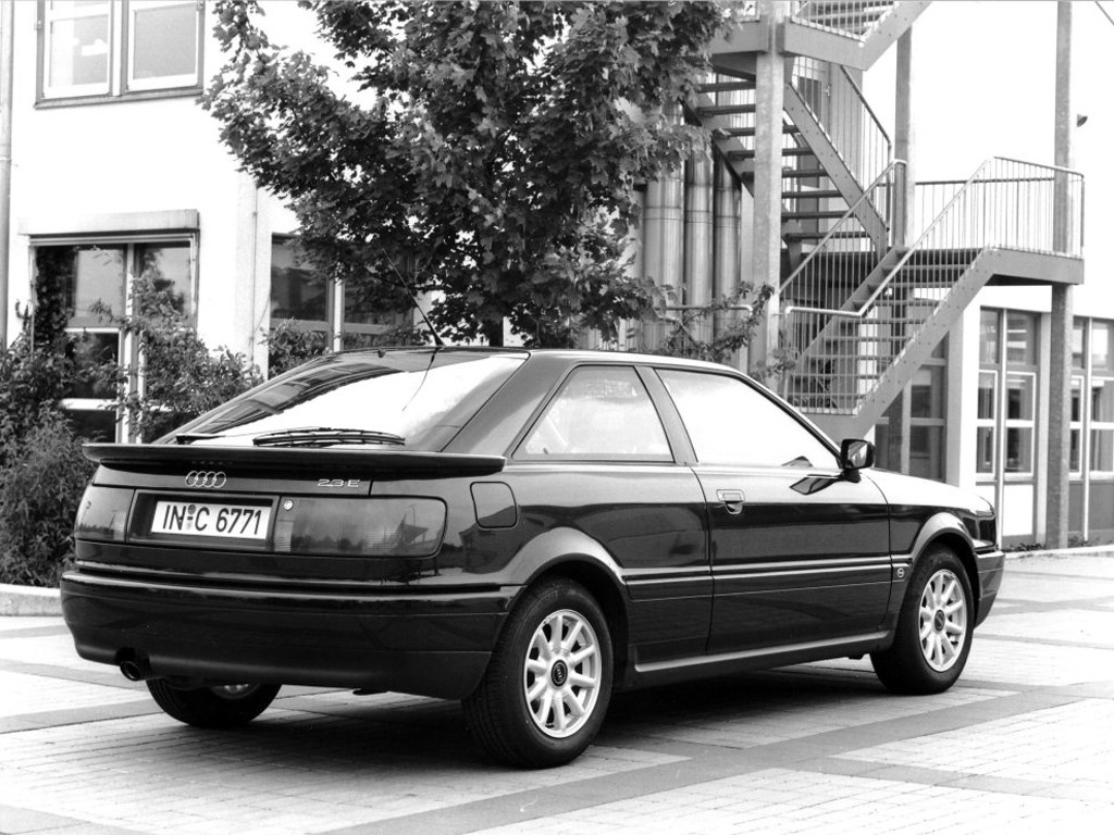 Audi Coupe photo 4