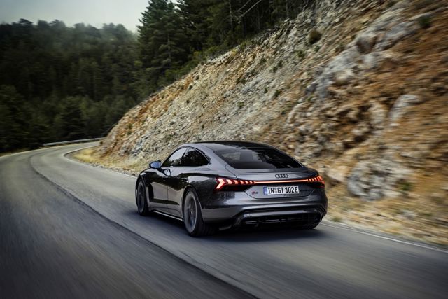 Audi E-Tron Gt photo 18