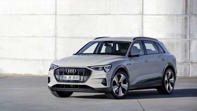 Audi E-Tron photo 17