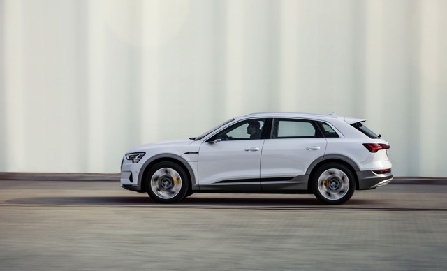 Audi E-Tron photo 33