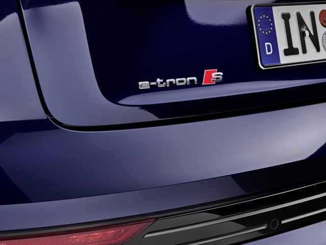 Audi E-Tron photo 38