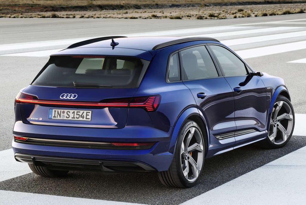 Audi E-Tron photo 54