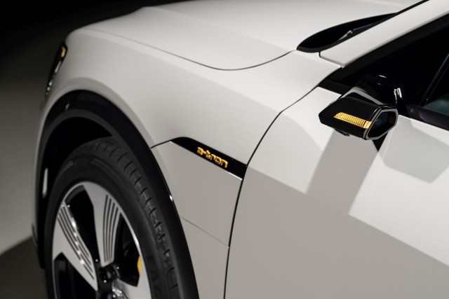 Audi E-Tron photo 3