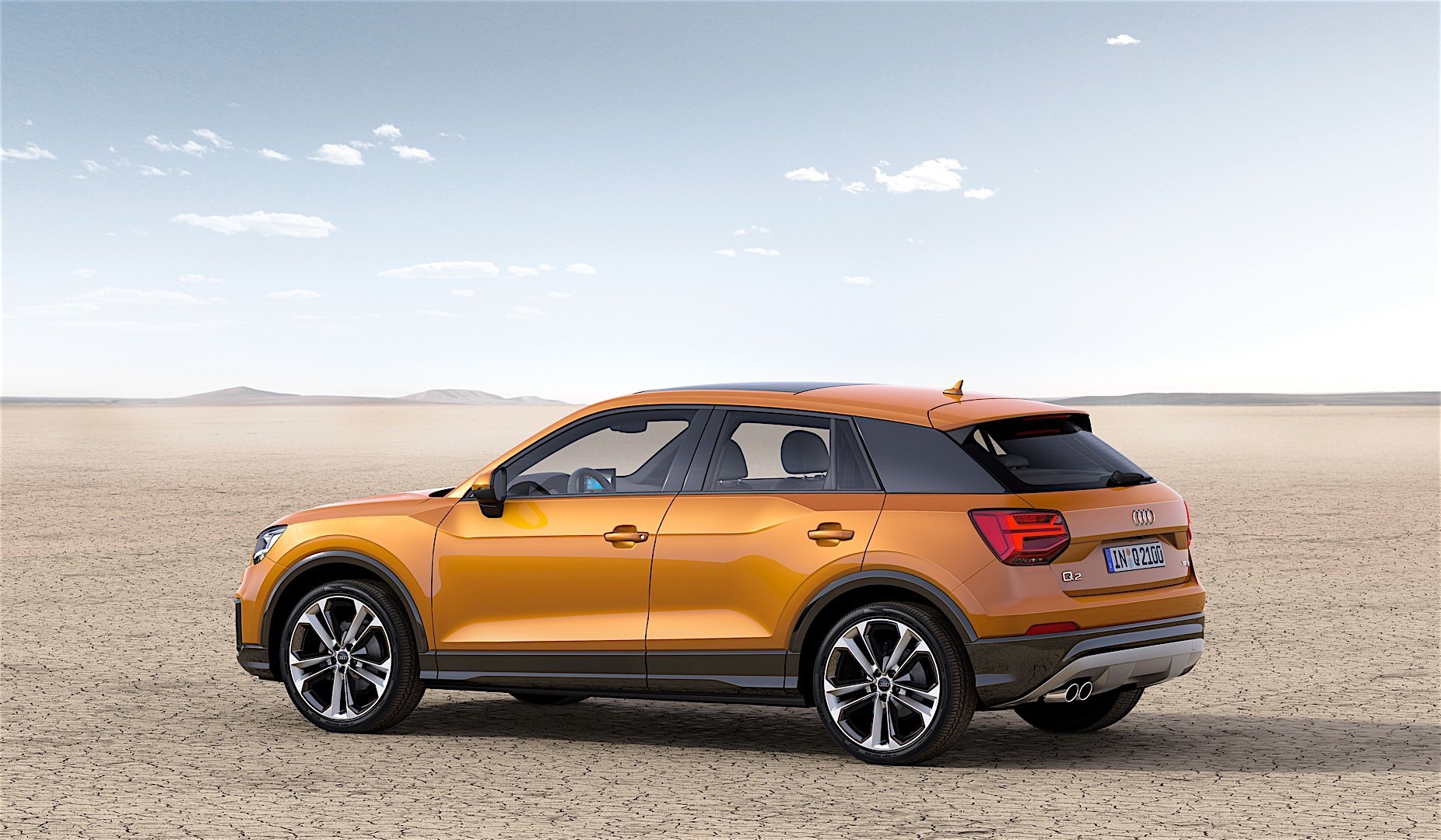 Audi Q2 photo 11