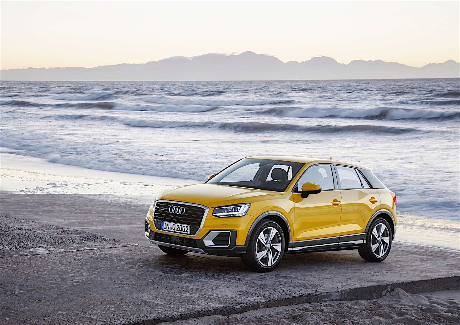 Audi Q2 photo 14