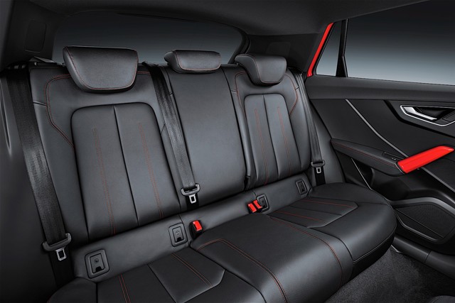 Audi Q2 photo 22
