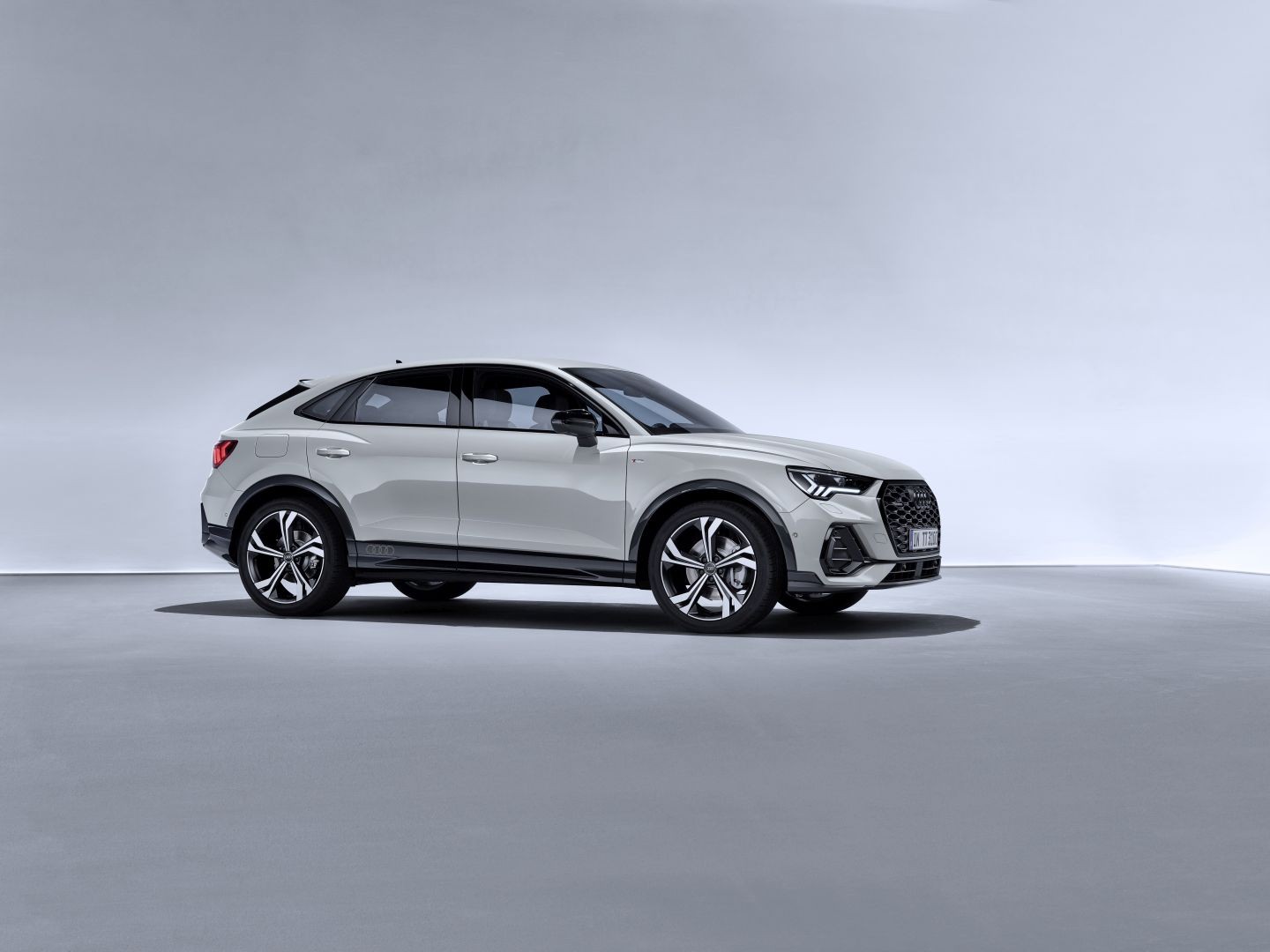 Audi Q3 Sportback photo 36