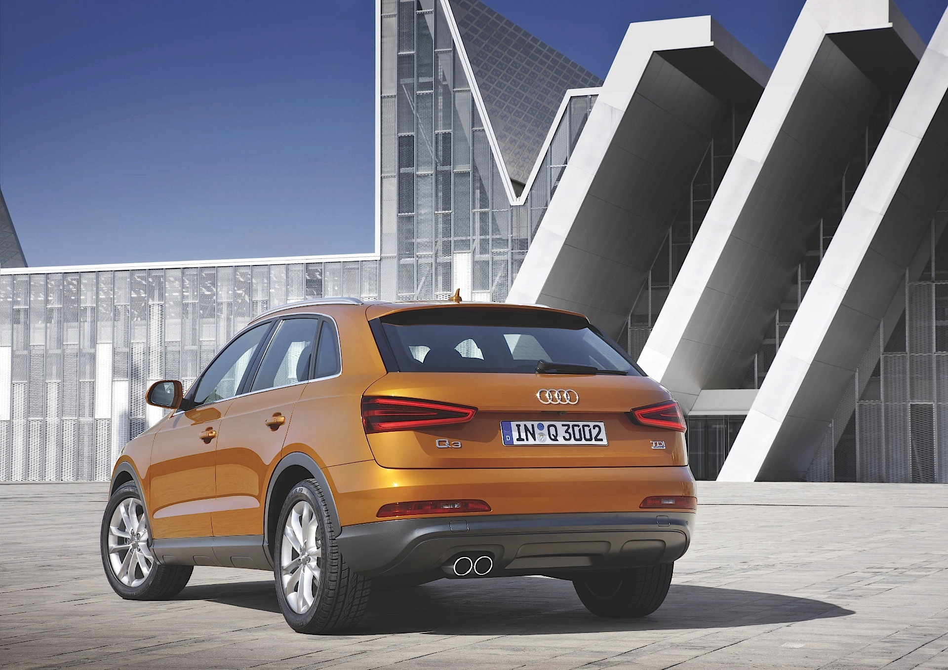 Audi Q3 photo 29