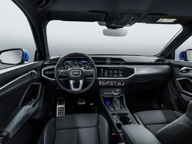 Audi Q3 photo 99