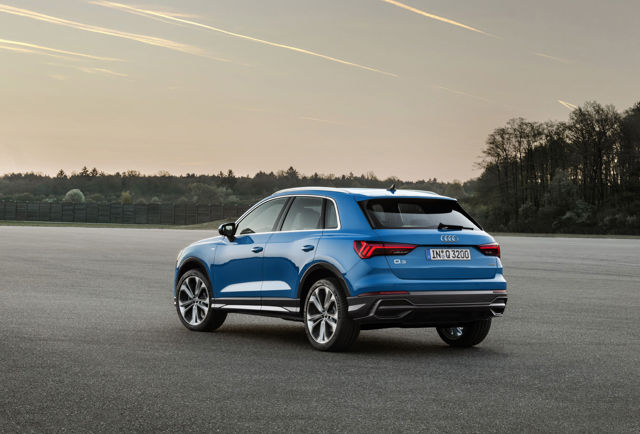 Audi Q3 photo 5