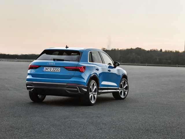Audi Q3 photo 6