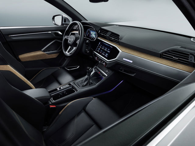 Audi Q3 photo 102