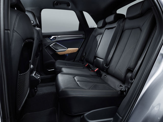 Audi Q3 photo 103
