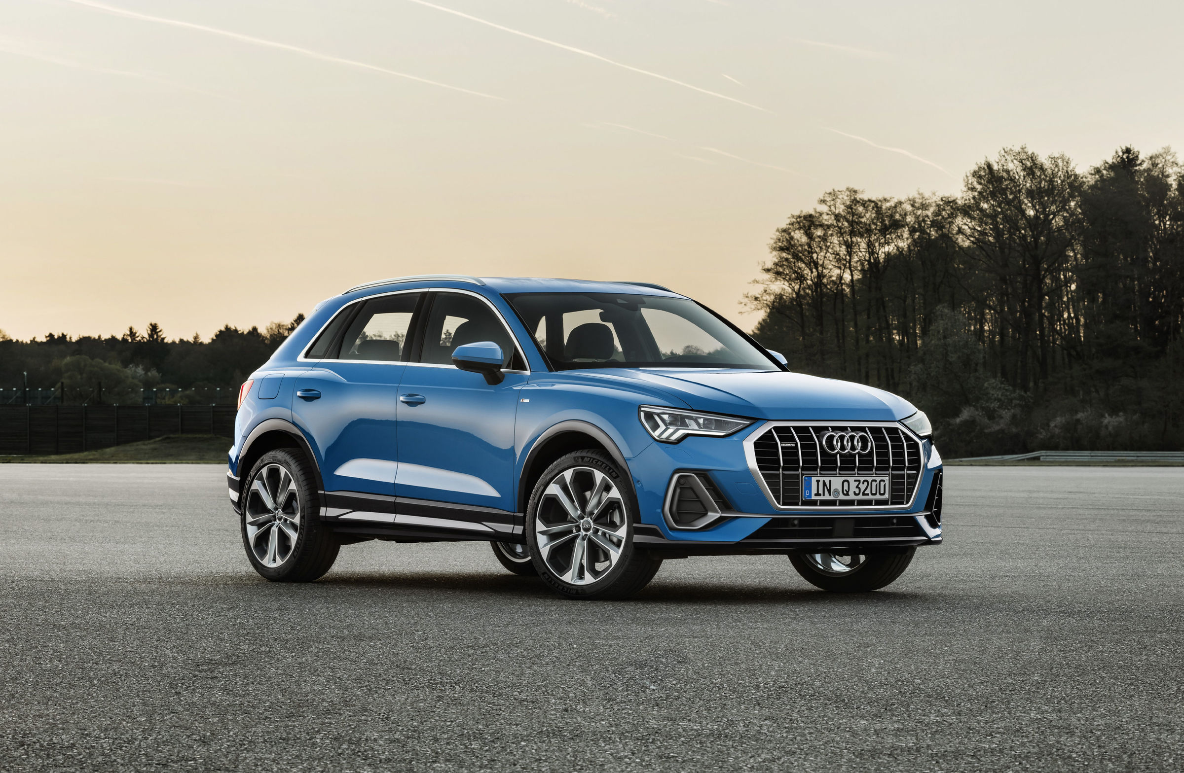 Audi Q3 photo 4