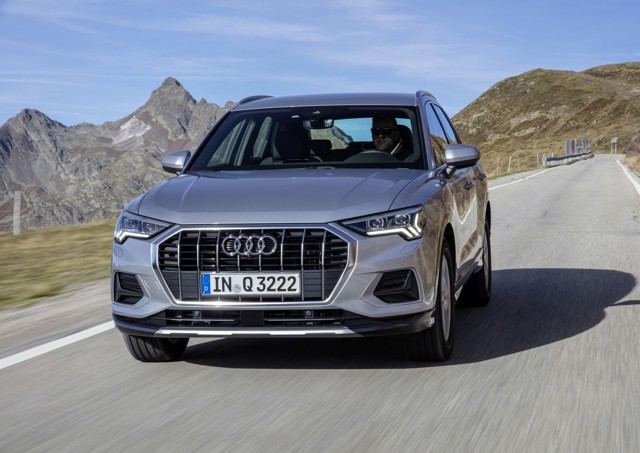 Audi Q3 photo 88