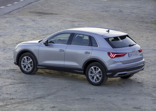Audi Q3 photo 96