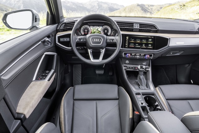 Audi Q3 photo 108