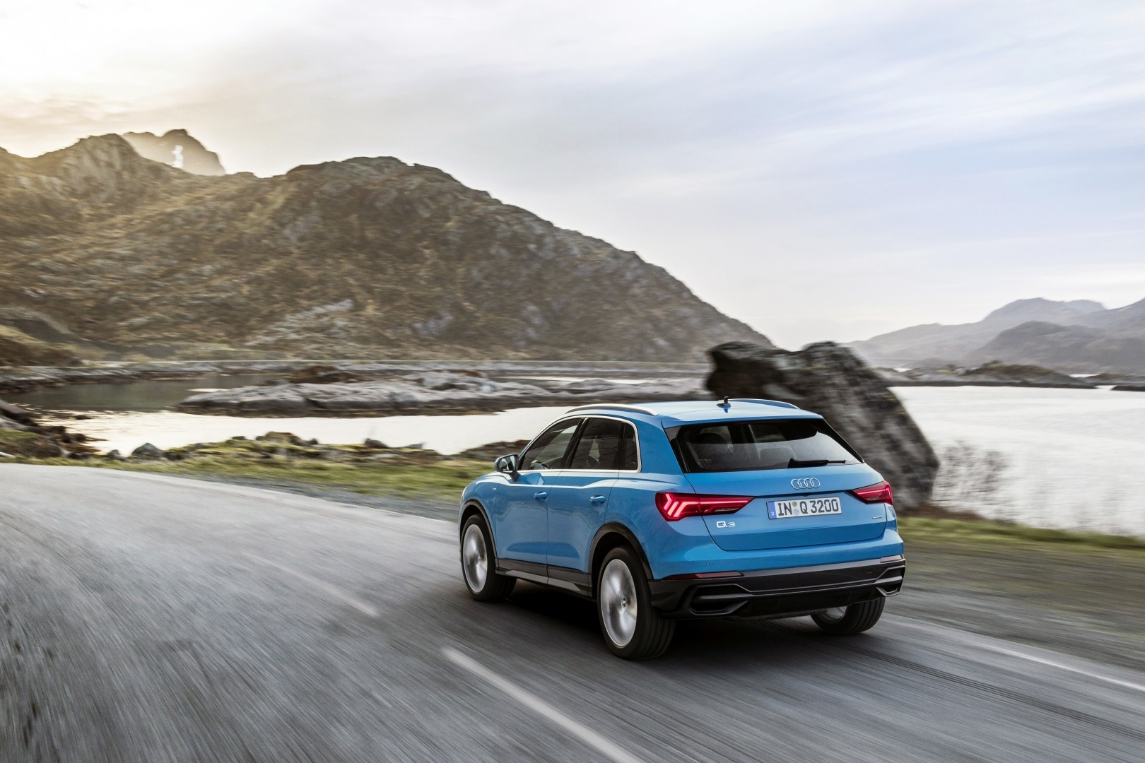 Audi Q3 photo 19