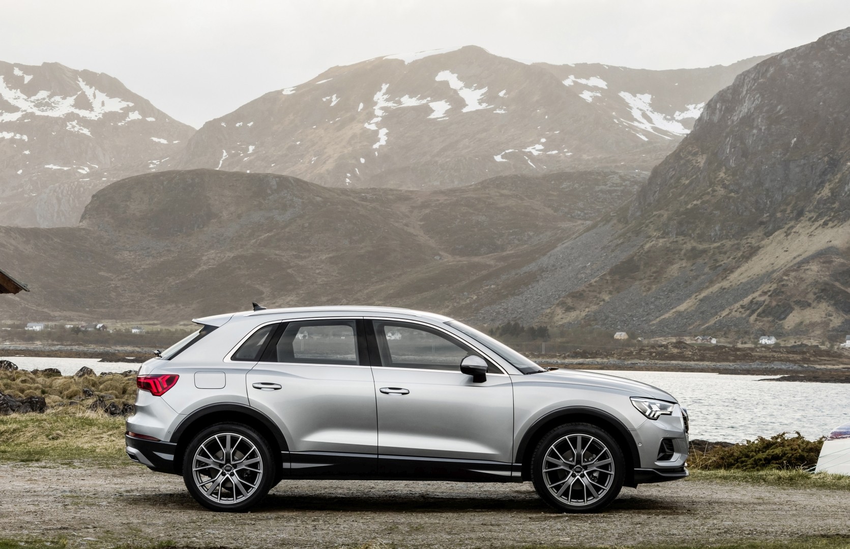 Audi Q3 photo 26