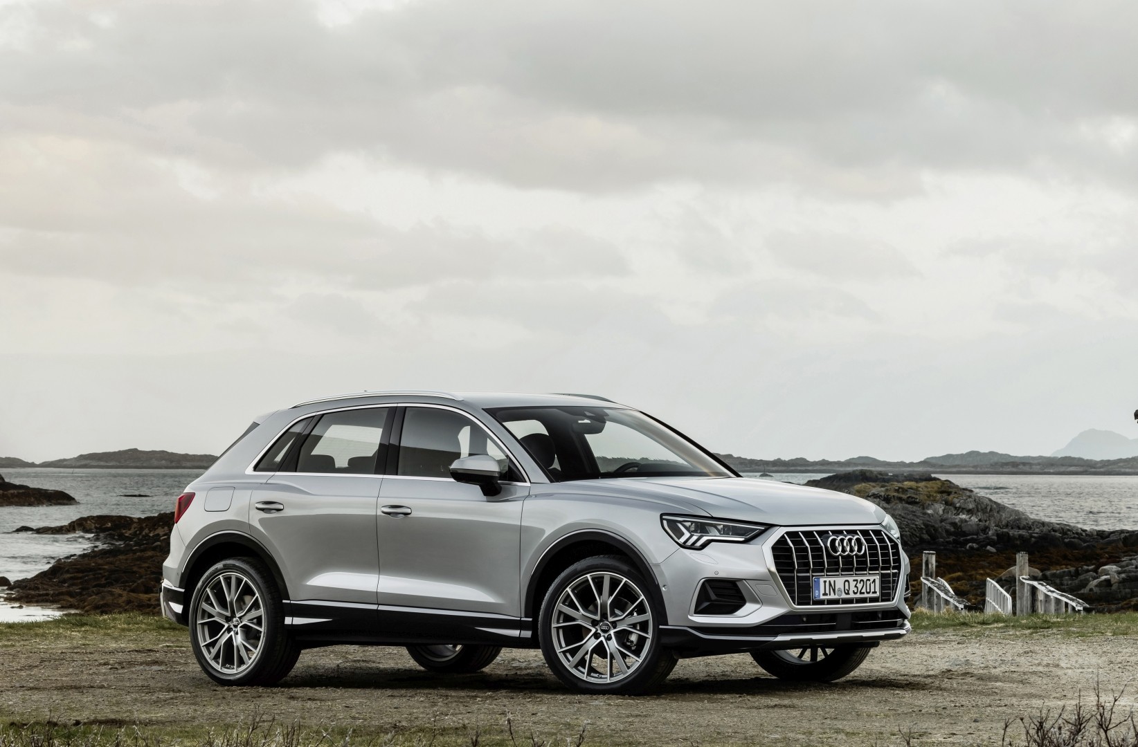 Audi Q3 photo 30