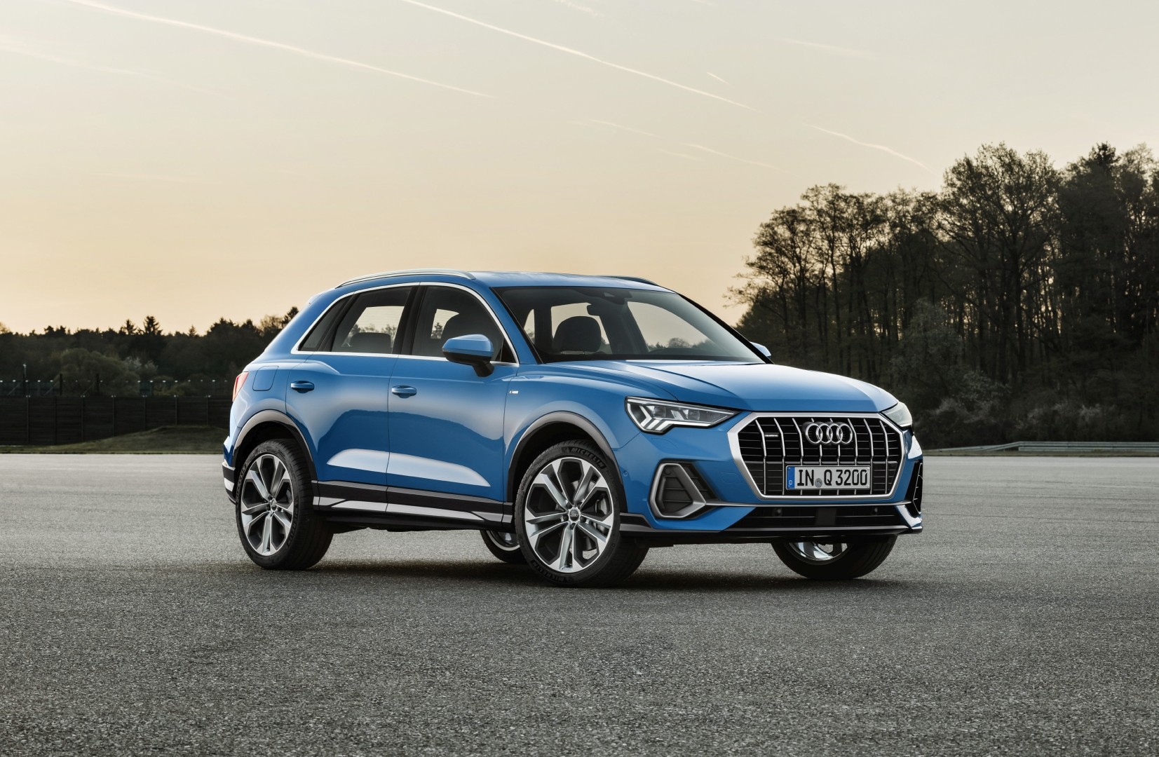 Audi Q3 photo 38